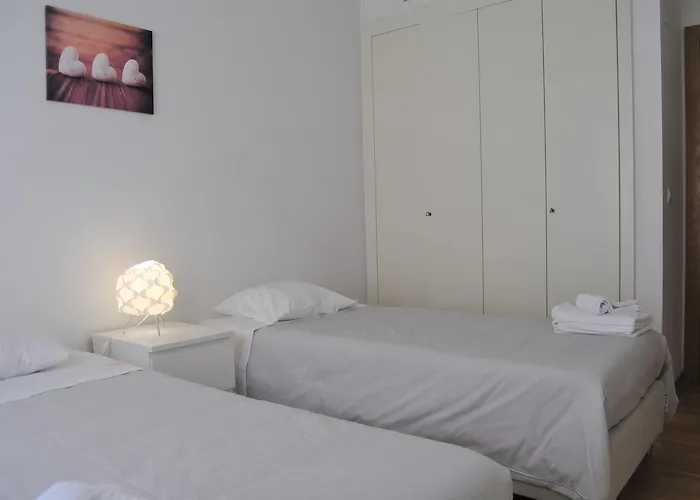 Appartement Parque Nacoes Prime 13 *