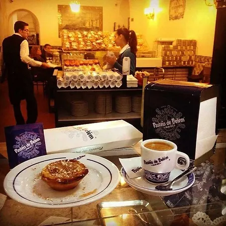 Parque Nacoes Prime 13 *